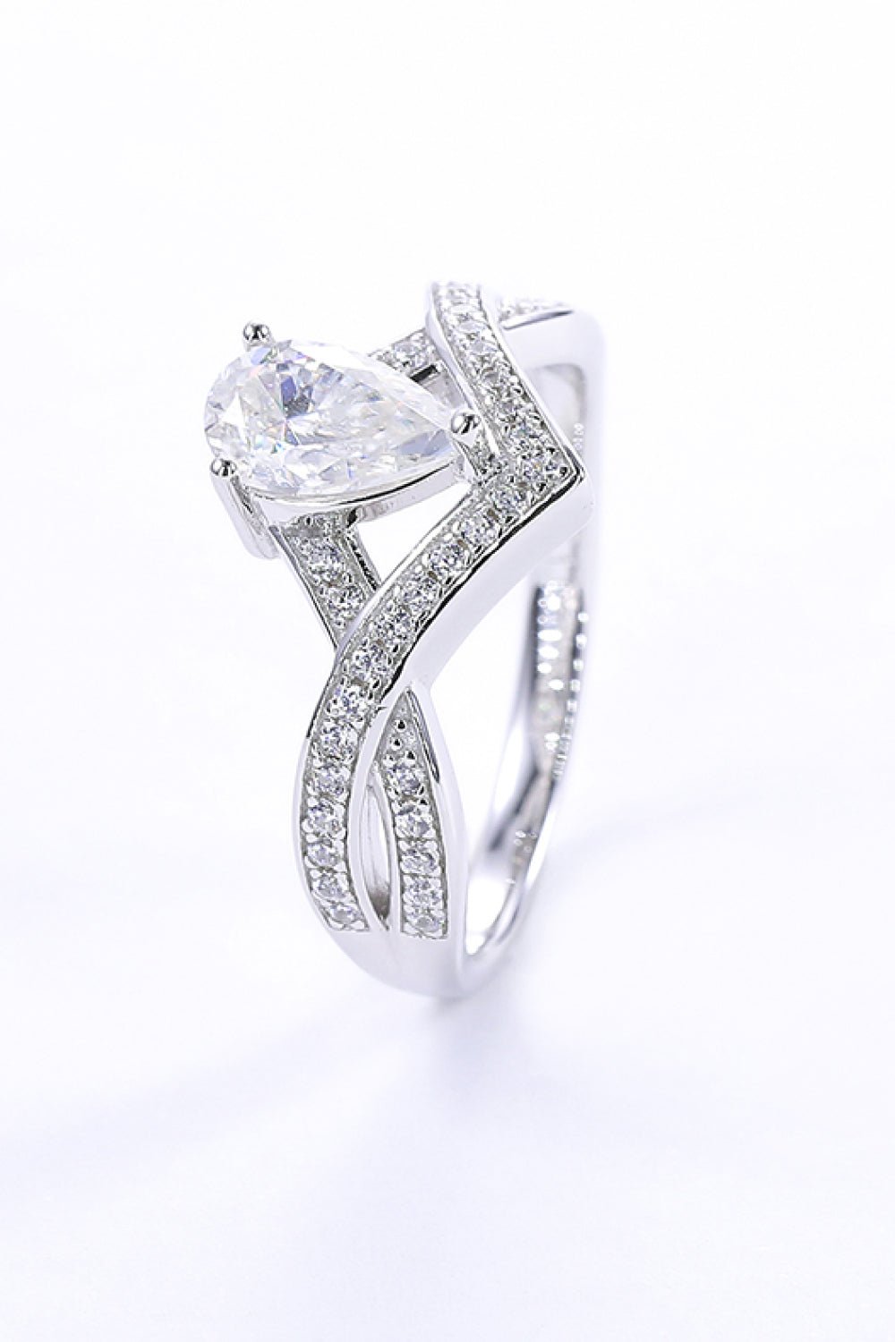 Elegant Moissanite Teardrop 925 Sterling Silver Ring with Sparkling Diamonds