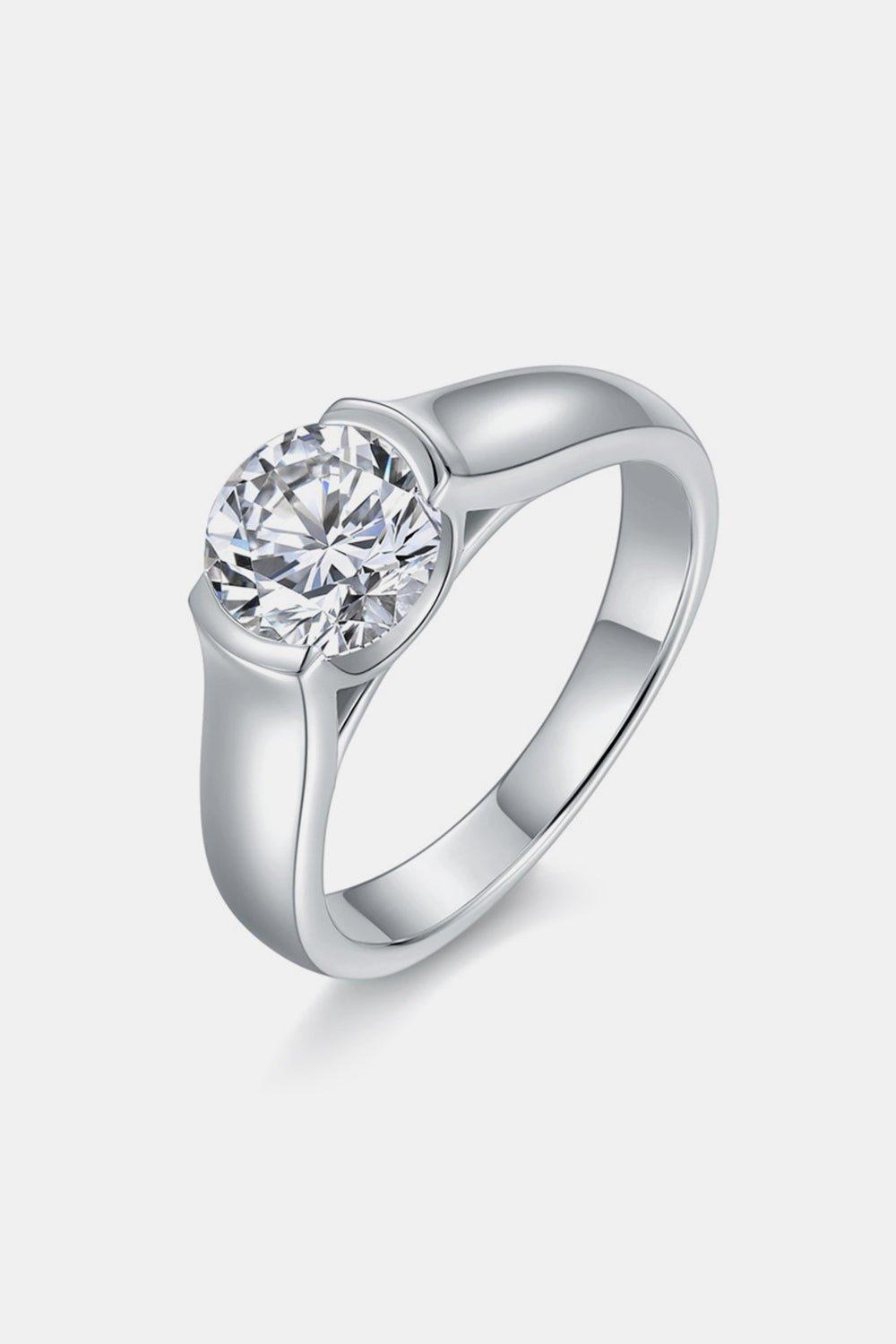 Elegant 1.5 Carat Moissanite Solitaire Ring in Sleek 925 Sterling Silver Setting