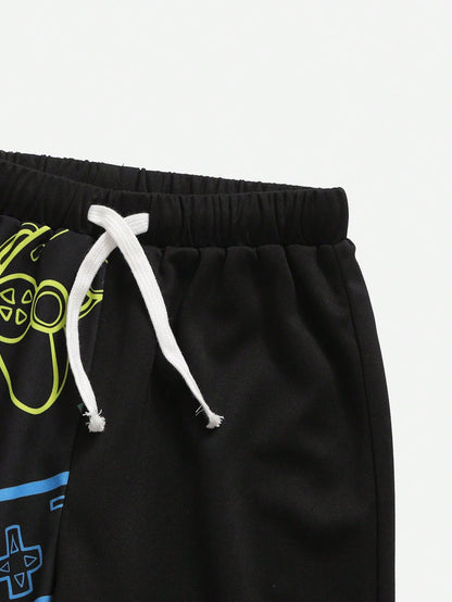 Ultimate Gamer Set: Boys' Gamepad Print Hoodie & Drawstring Sweatpants