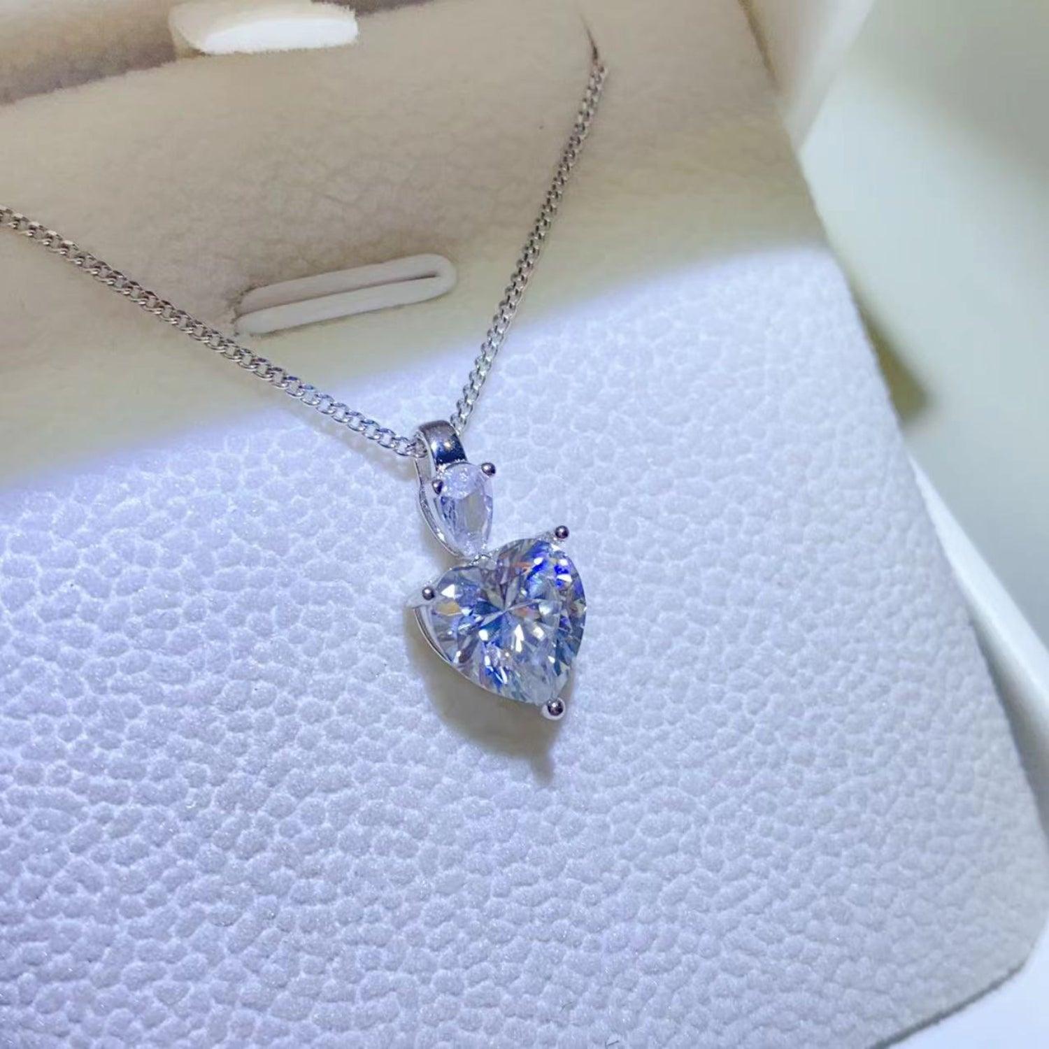 2 Carat Moissanite 925 Sterling Silver Heart Pendant Necklace - KevRow5760