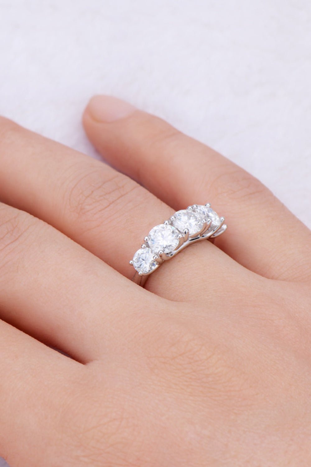 Elegant Moissanite Half-Eternity Ring - Sparkling 925 Sterling Silver