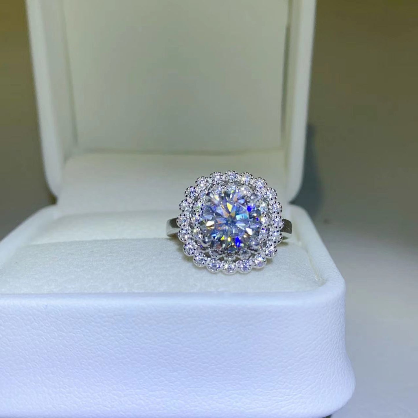 Stunning 2 Carat Moissanite Silver Ring