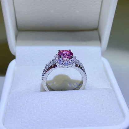 Elegant 1 Carat Moissanite 925 Sterling Silver Ring with Sparkling Amethyst Center Stone and Pave Crystal Accents