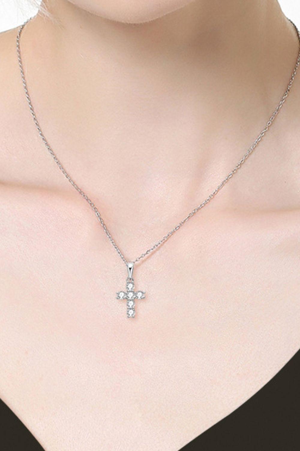 925 Sterling Silver Cross Moissanite Pendant Necklace - KevRow5760