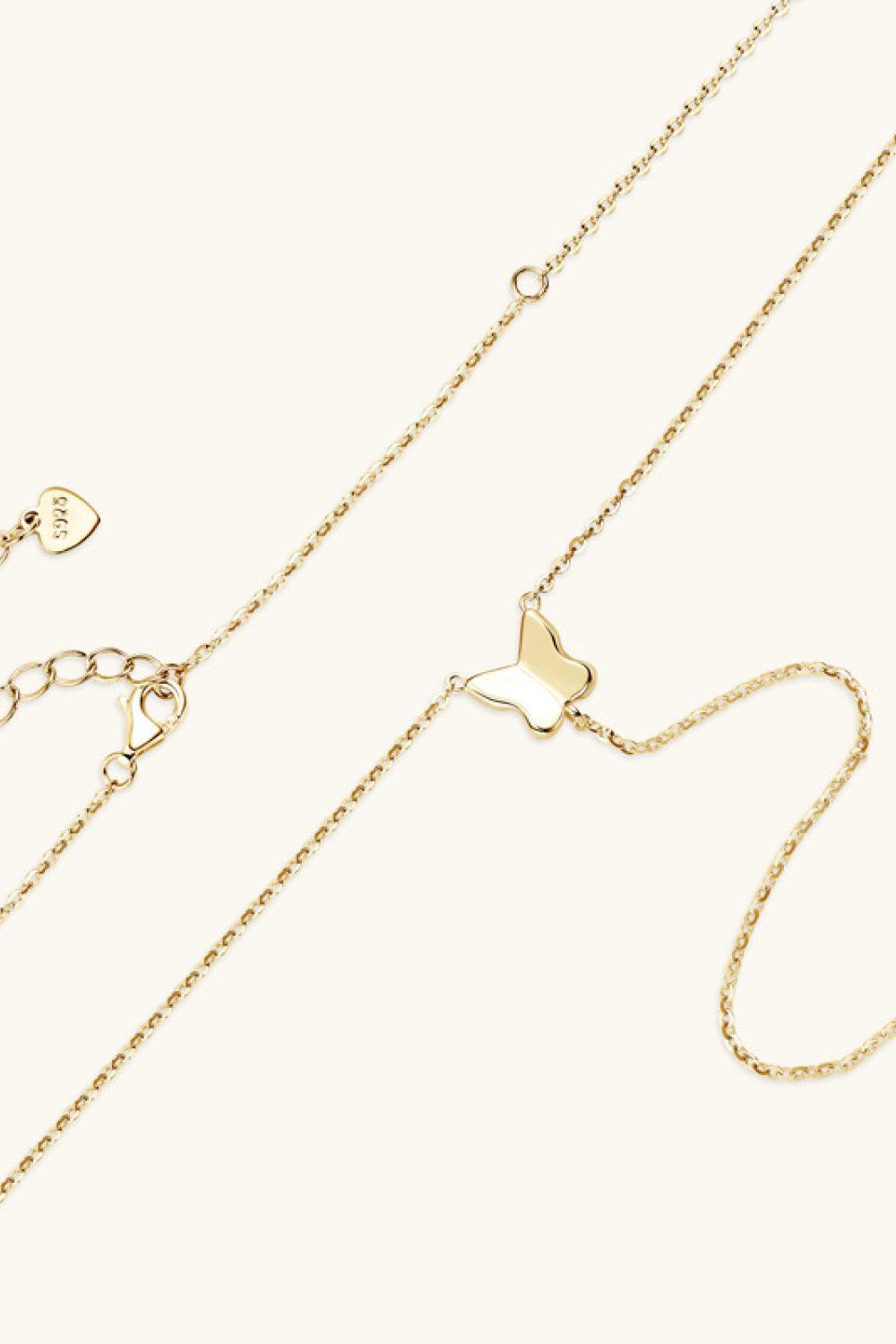 Elegant 1 Carat Moissanite Necklace on Sterling Silver Chain
A delicate 1 carat moissanite stone set in a sterling silver pendant, suspended on a fine gold-tone chain. The simple yet stunning design is perfect for everyday wear or special occasions.