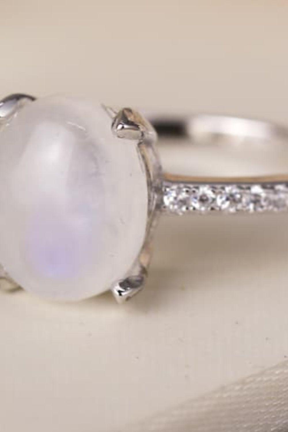 High Quality Natural Moonstone 925 Sterling Silver Side Stone Ring - KevRow5760